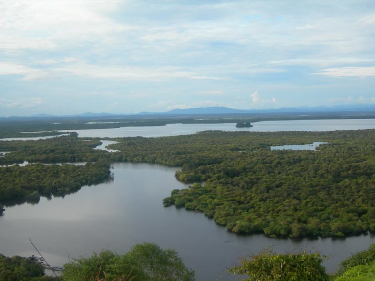 10 Tempat Wisata Keluarga Terbaik Di Kalimantan Barat Yang Wajib ...