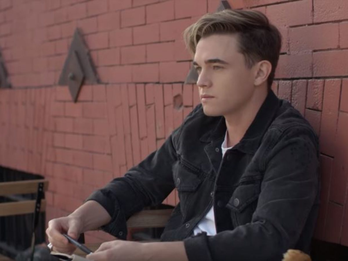 Arti Dan Terjemahan Lirik Lagu Jesse Mccartney Better With You