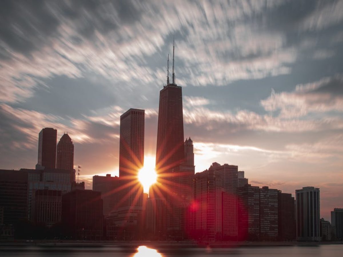 Pemandangan Indah Kota Saat Matahari Terbenam Stock Foto Gratis